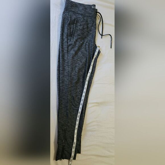 Athleta Metro Street Joggers gray  size M - Picture 9 of 11